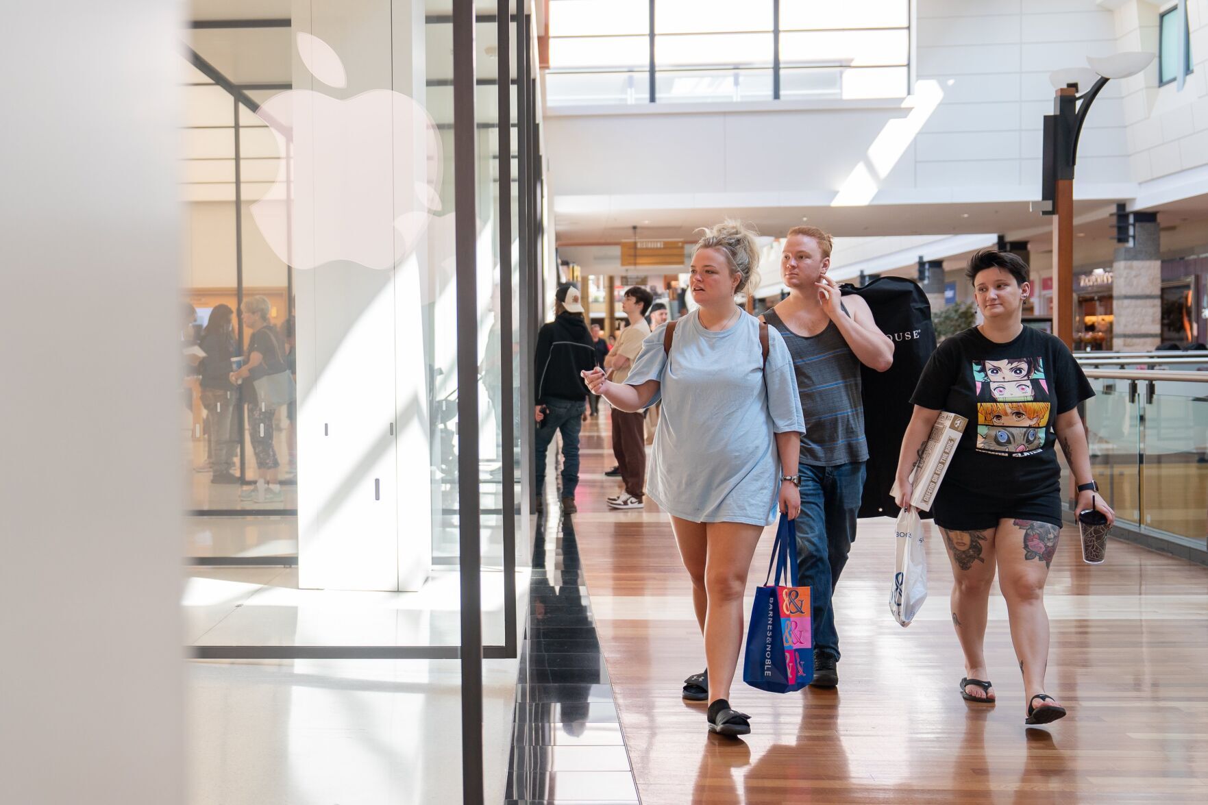 Saturday shoppers visit West County Center
